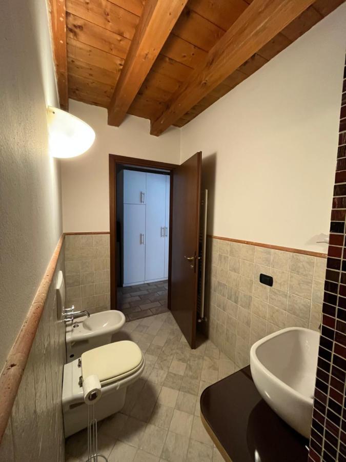 Cozy Flat + Parking Close To City Center/Airport 贝尔加莫 外观 照片
